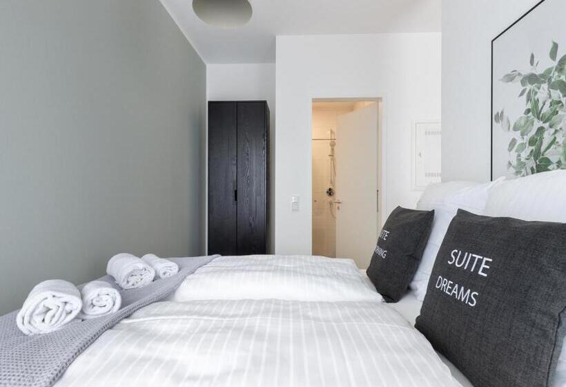 Люкс с Балконом, Limehome Gutersloh Eickhoffstraße