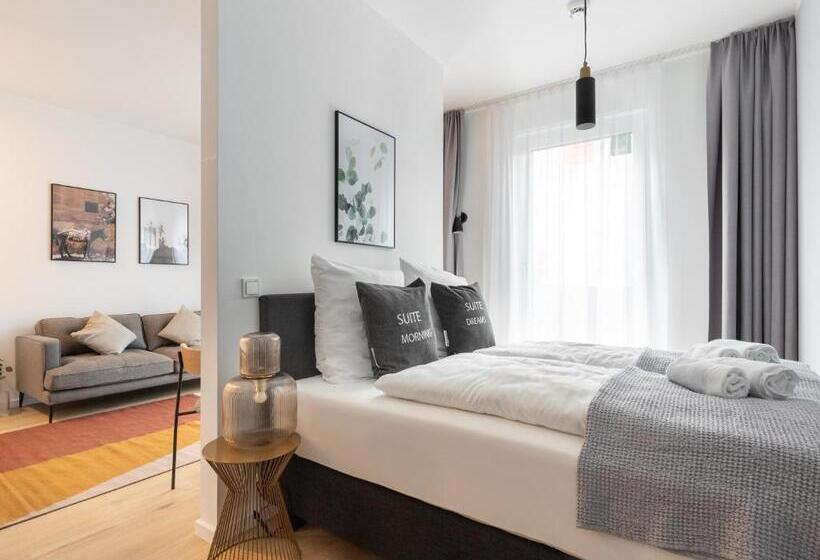 Люкс с Балконом, Limehome Gutersloh Eickhoffstraße