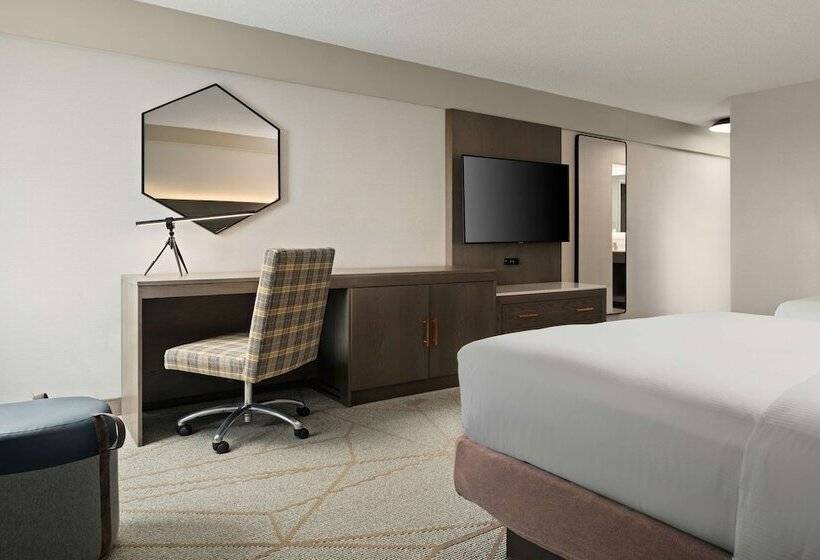 اتاق استاندارد با 2 تخت دوبل, Doubletree By Hilton Pittsburgh Airport