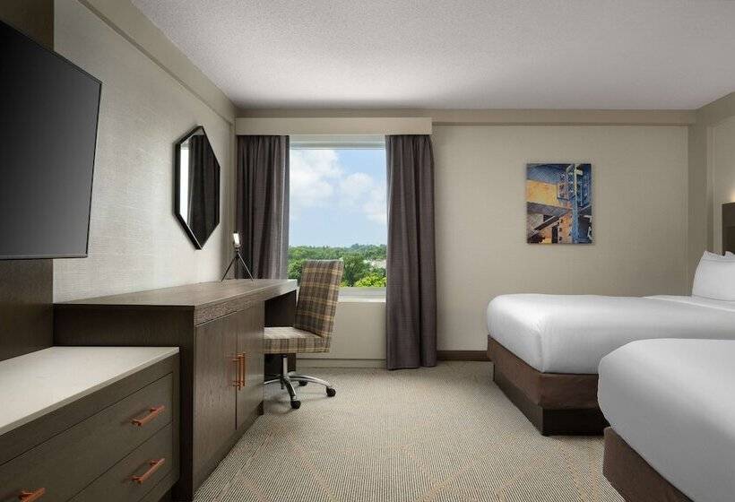 اتاق استاندارد با 2 تخت دوبل, Doubletree By Hilton Pittsburgh Airport