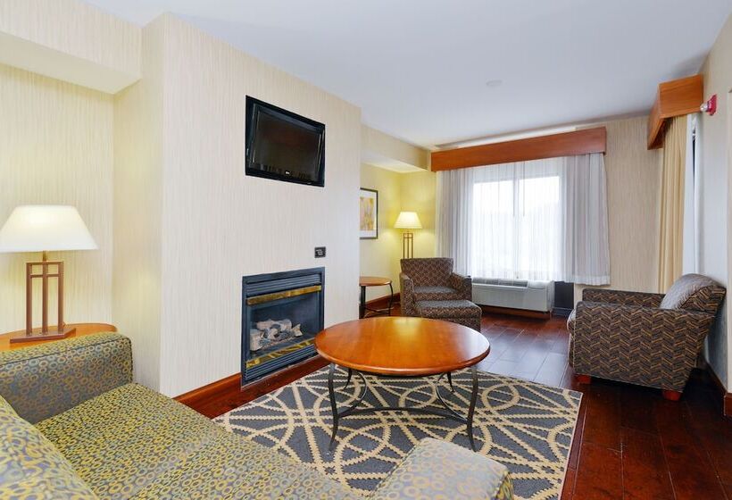 스위트, Holiday Inn Express Boone, An Ihg