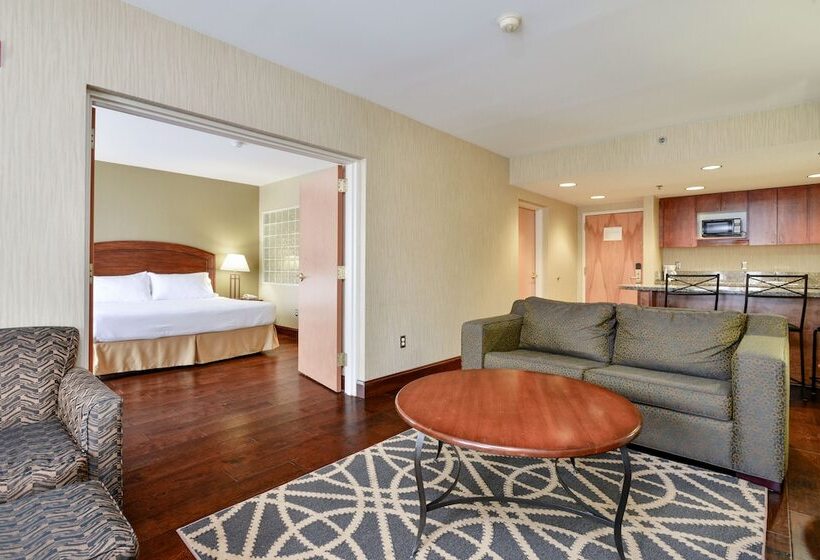 Люкс, Holiday Inn Express Boone, An Ihg