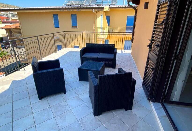 اتاق استاندارد با تراس, B&b Mediterraneo