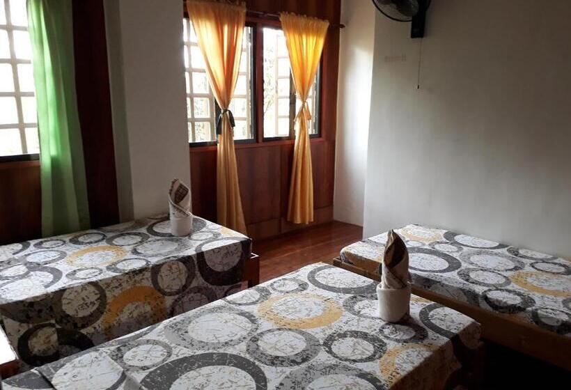 Номер Стандарт Трехместный, Villa Del Carmen Haven Bohol