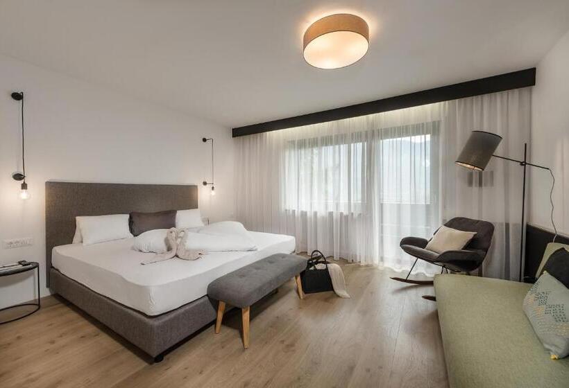 Quarto Estandar, Wilma