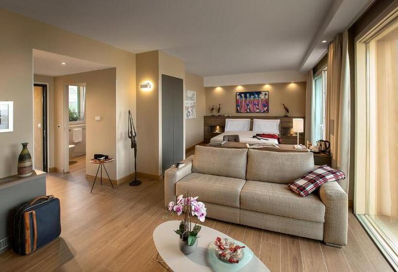 اتاق لوکس, Villa Cristina Suite
