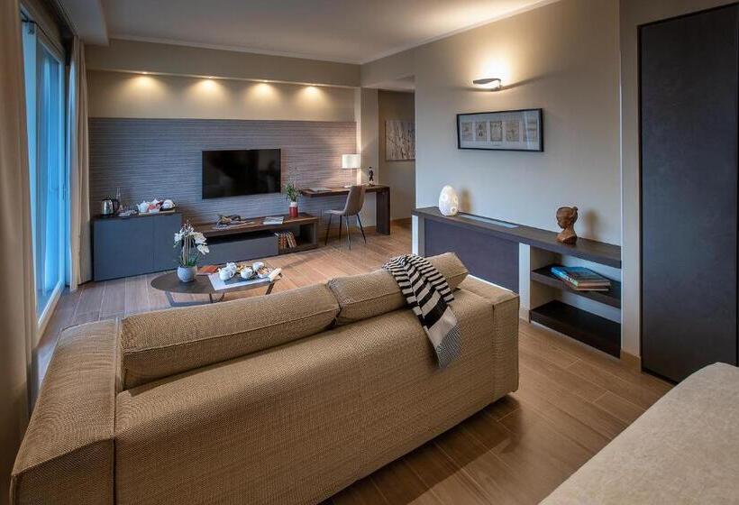 اتاق لوکس, Villa Cristina Suite