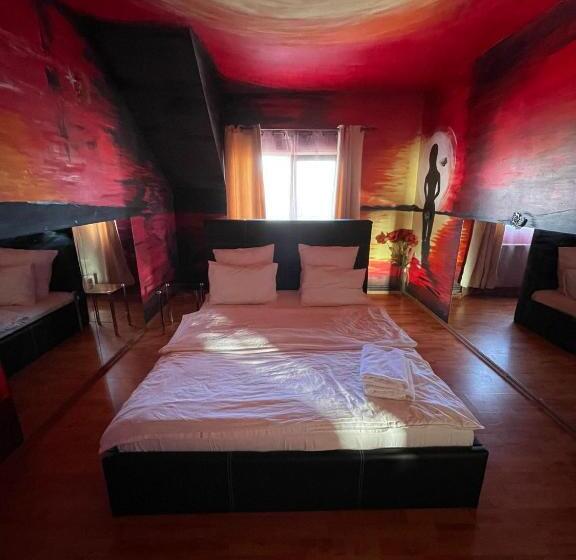 Standard room with outdoor bath, Casa Rania