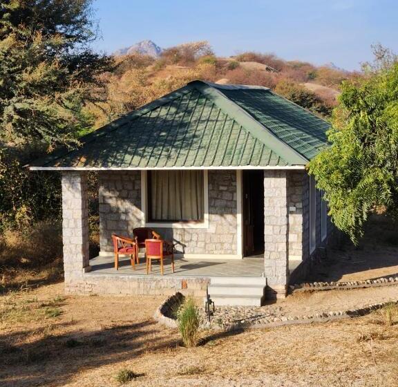 Четырехместный Номер Стандарт, Jawai Leopard Safari Lodge