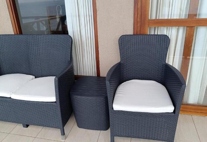 اتاق لوکس, Casa Barlovento