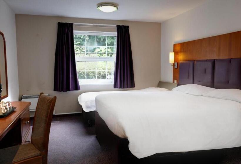 Номер Deluxe, Orchid Epsom; Sure Hotel Collection By Best Western