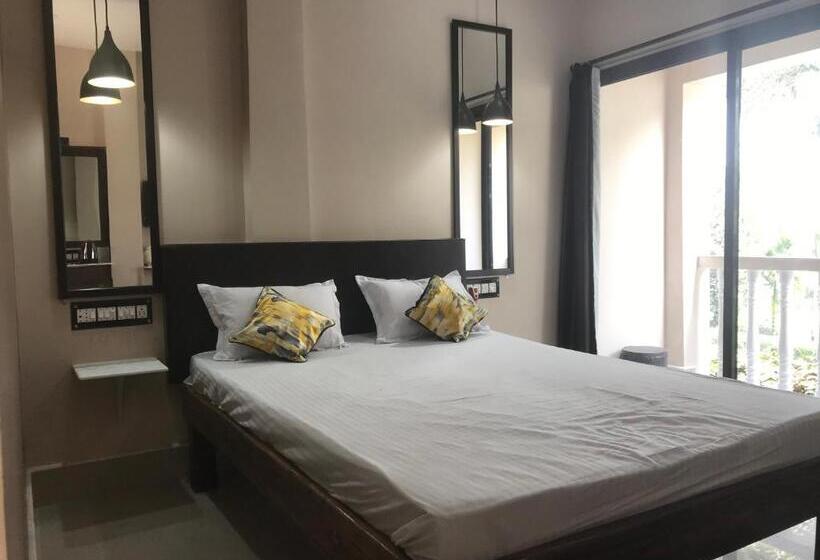 Номер Deluxe, Samriddhi Banquet Garden & Resorts