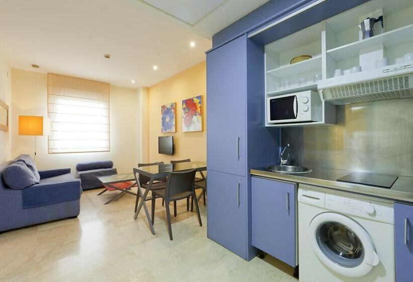 Апартаменты 1 Спальня, Apartamentos Vértice Sevilla Aljarafe