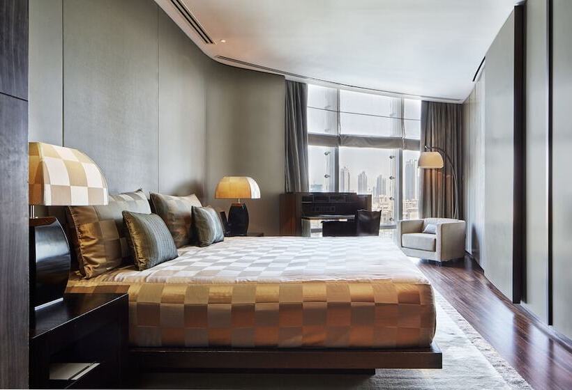Номер Deluxe, Armani Hotel Dubai, Burj Khalifa