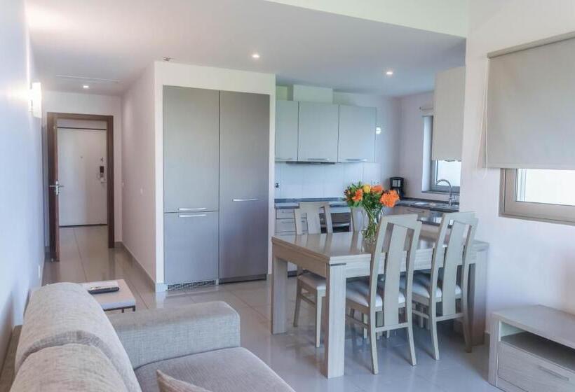 스위트, Villa Doris Suites