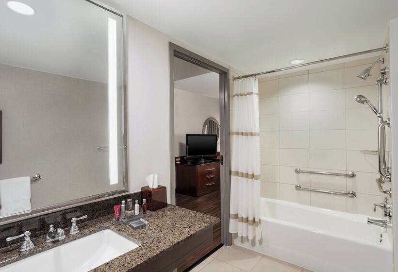 اتاق استاندارد با 2 تخت دوبل, Lancaster Marriott At Penn Square