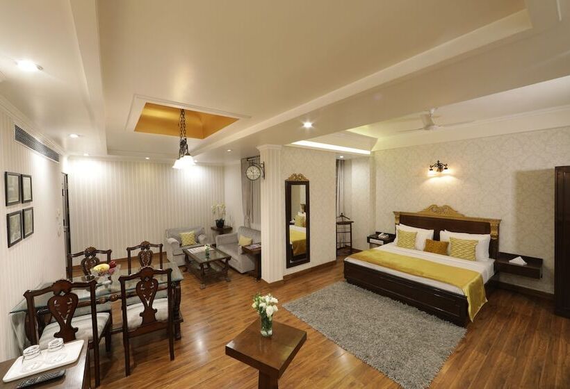 سوییت اجرایی, Rockland Hotel, C.r Park