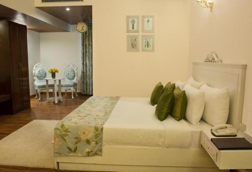 سوییت اجرایی, Rockland Hotel, C.r Park