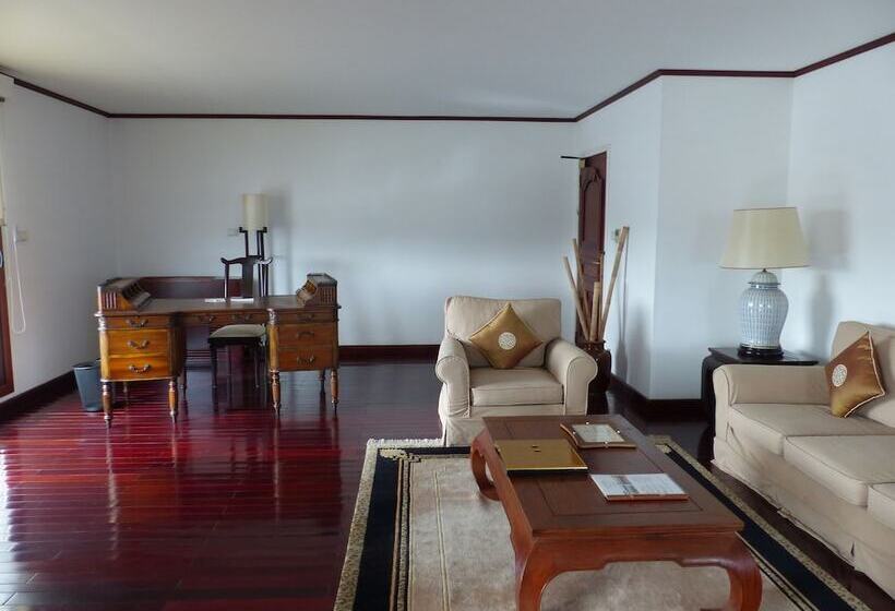 آپارتمان 4 خوابه, Saigon Domaine Luxury Residences
