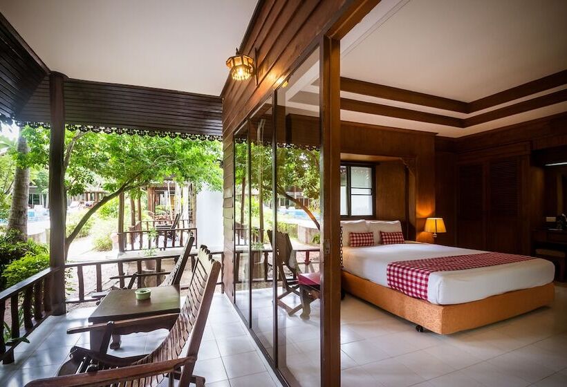 Бунгало Deluxe, Sand Sea Resort Railay Beach