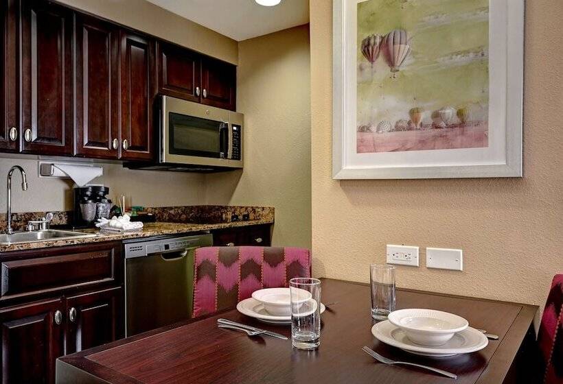 스위트, Homewood Suites By Hilton Albuquerque Airport