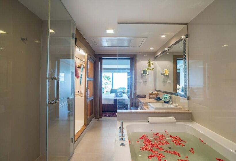 Люкс Семейный 2 Спальни, Royal Cliff Beach Terrace Pattaya