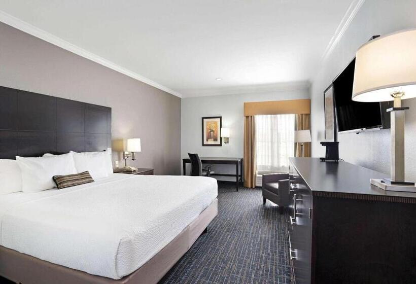 身障者適用スイートルーム, Sonesta Essential Houston Westchase
