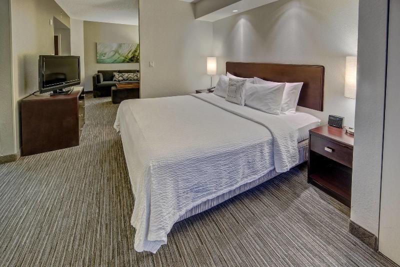 스탠다드 스튜디오 킹침대, Springhill Suites By Marriott Naples