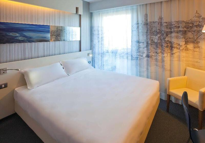 Апартаменты 1 Спальня Боковой Вид на Море, Sunrise All Suites Resort   All Inclusive