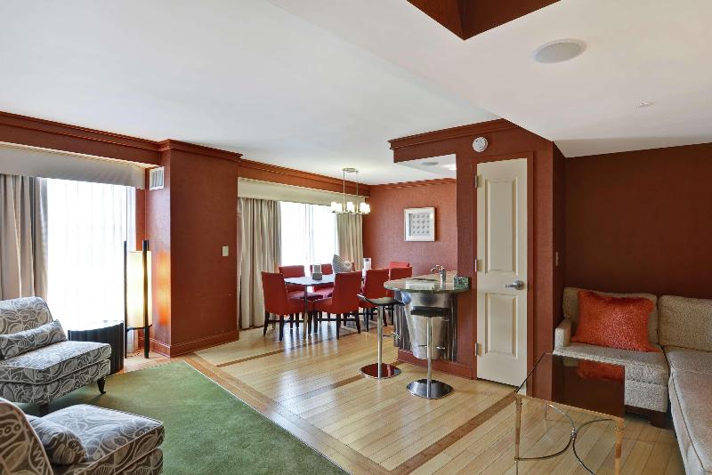 سوئیت پرزیدنت, Embassy Suites By Hilton Raleigh Durham Airport Brier Creek