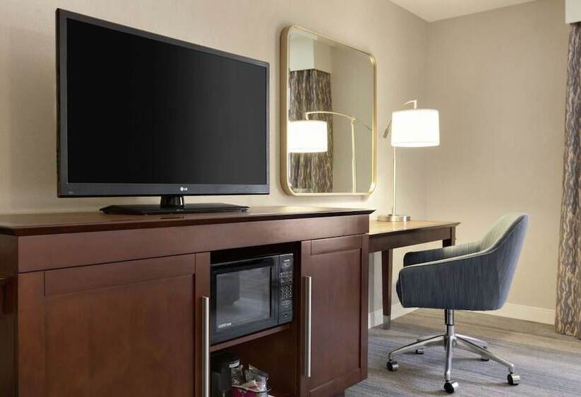 Standard Szoba, Hampton Inn & Suites Nashville Downtown