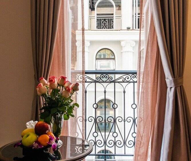 اتاق اجرایی, Hanoi Tirant