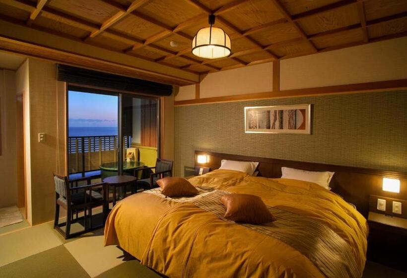 Номер Стандарт Вид на Море, Inatori Tokai Hotel Yuen
