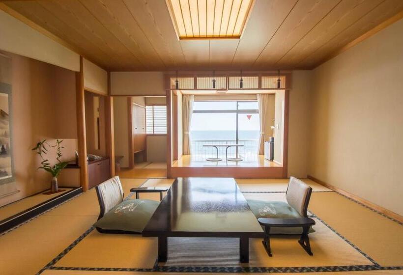 Четырехместный Номер Superior, Inatori Tokai Hotel Yuen