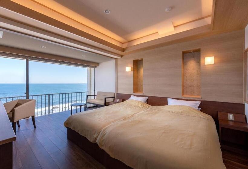 Четырехместный Номер Deluxe, Inatori Tokai Hotel Yuen
