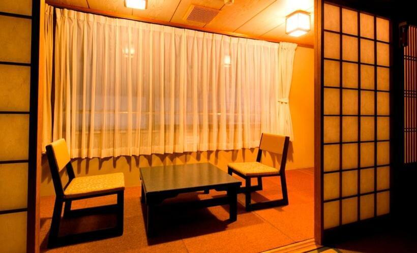 اتاق استاندارد, Nara Hakushikaso