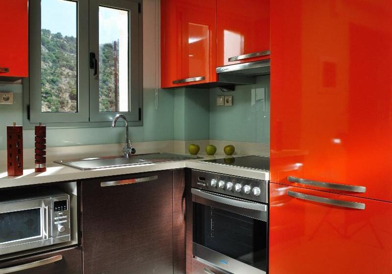 Вилла с 1 спальней и бассейном, The Noverian Scenic Crete 5* Hilltop Villa Resort & Spa