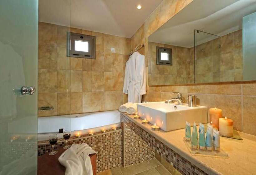 オーシャンビューの１ベッドルームビラ, The Noverian Scenic Crete 5* Hilltop Villa Resort & Spa