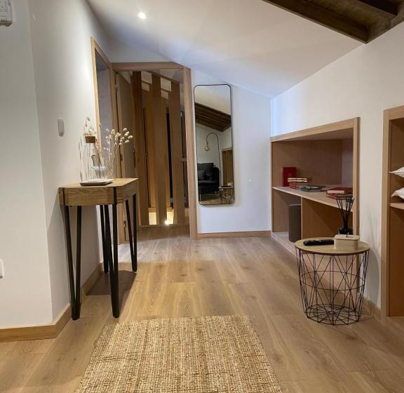 Номер Стандарт Вид на Бассейн, Villa D’aurora Country Suites