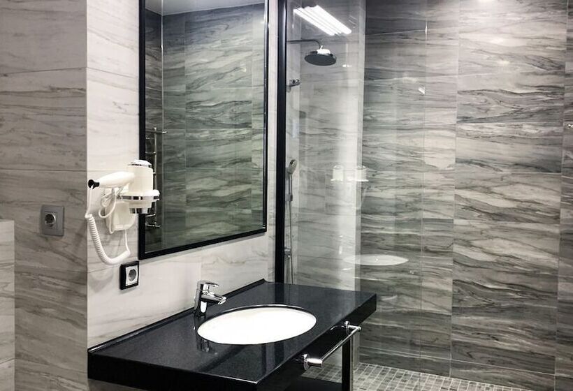 اتاق استاندارد, Reikartz Sky Almaty