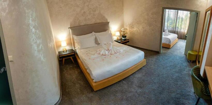 Апартаменты 2 Спальни, City Petrich
