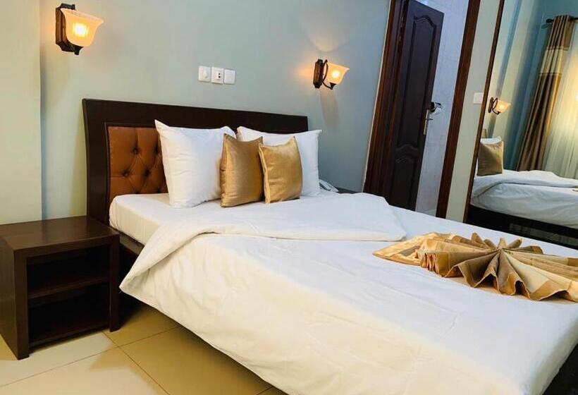 اتاق استاندارد یک نفره, Isis Hôtel