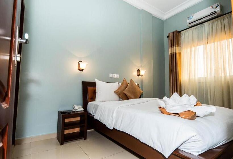 سوییت جونیور لوکس, Isis Hôtel