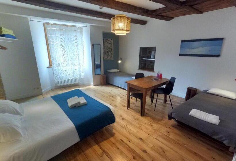 Семейный Номер Superior, La Maison   Hôtel & Gîte