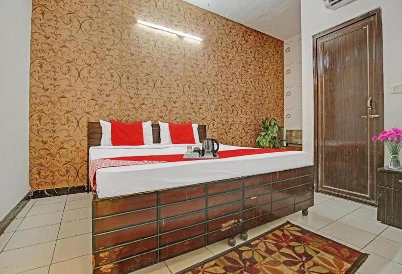 اتاق کلاسیک سه تخته, Oyo 82798 The Corner House