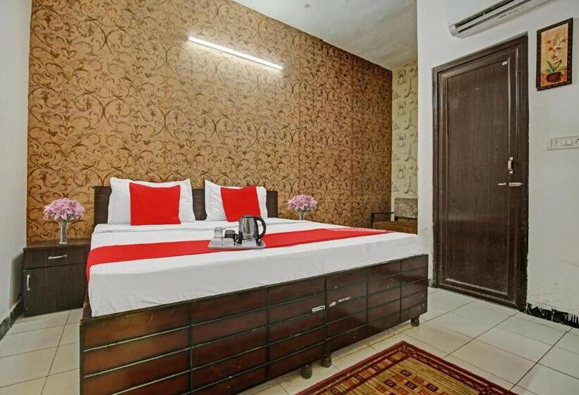 اتاق کلاسیک سه تخته, Oyo 82798 The Corner House