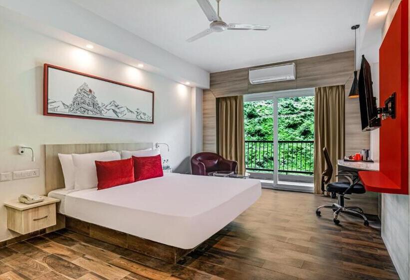 Люкс Повышенной Комфортности, Red Fox By Lemon Tree Hotels, Neelkanth