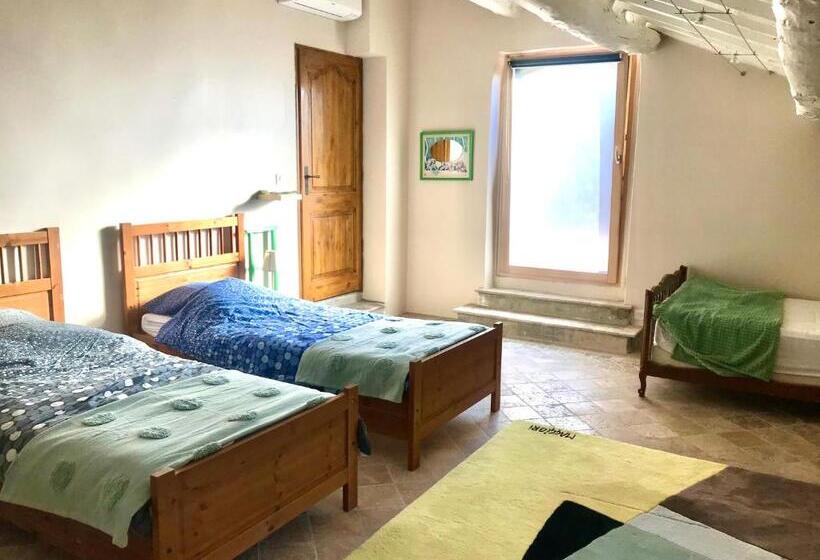 스탠다드 룸, La Bergerie Des Amandiers Chambres Et Table D Hôtes