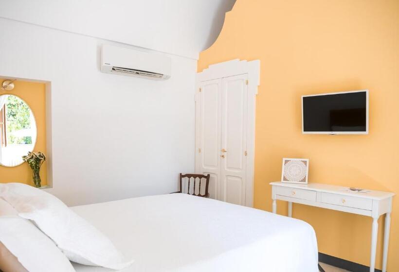 اتاق لوکس, Villa Aurelia Suites And Apartments
