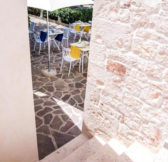 سوییت خانوادگی, Villa Aurelia Suites And Apartments